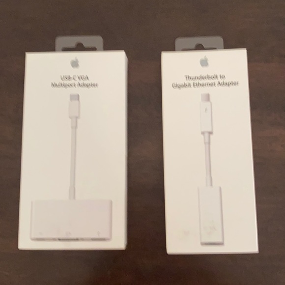 Apple adapter - Picture 1 of 2